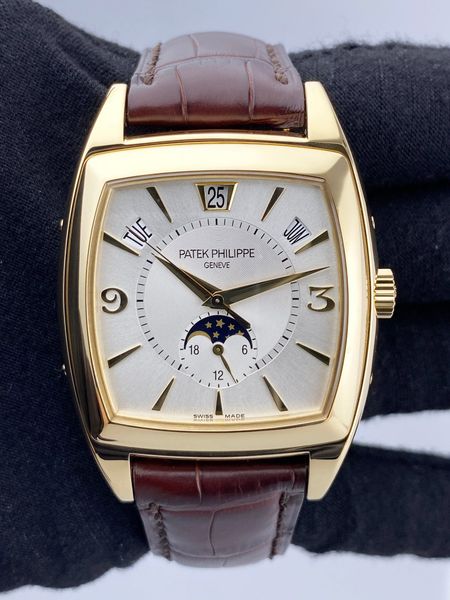 Patek Philippe Complications 5135J-001